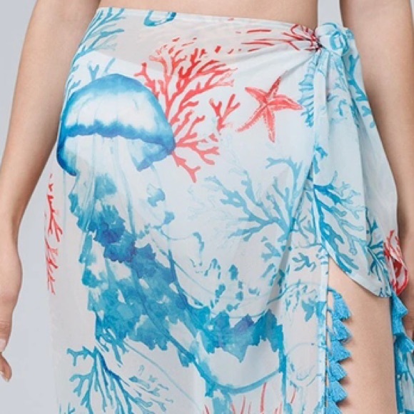 WHBM sarong pareo in jellyfish print in coral & scuba blue. Tie waist. OS - Picture 2 of 8